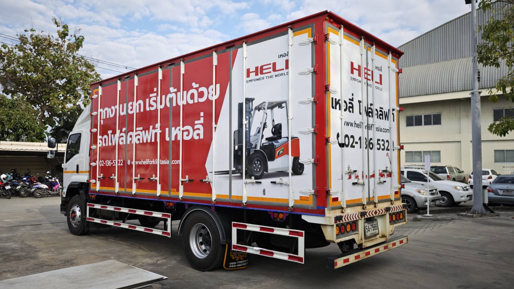 งานป้ายไฟดีไซน์พิเศษ